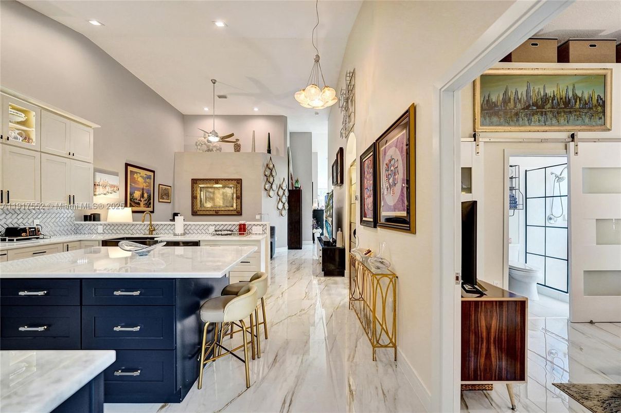 Interior, Kitchen, Marble, Pendant Lights, Recessed Lighting