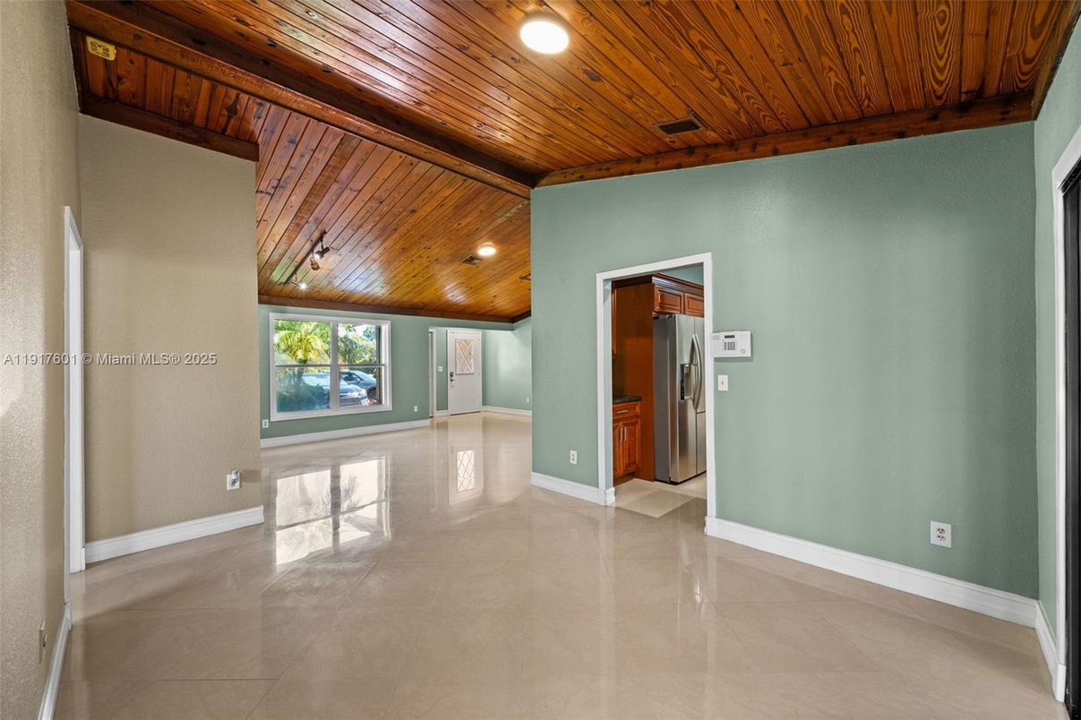 Empty room, Interior, Recessed Lighting, Wooden Ceilings