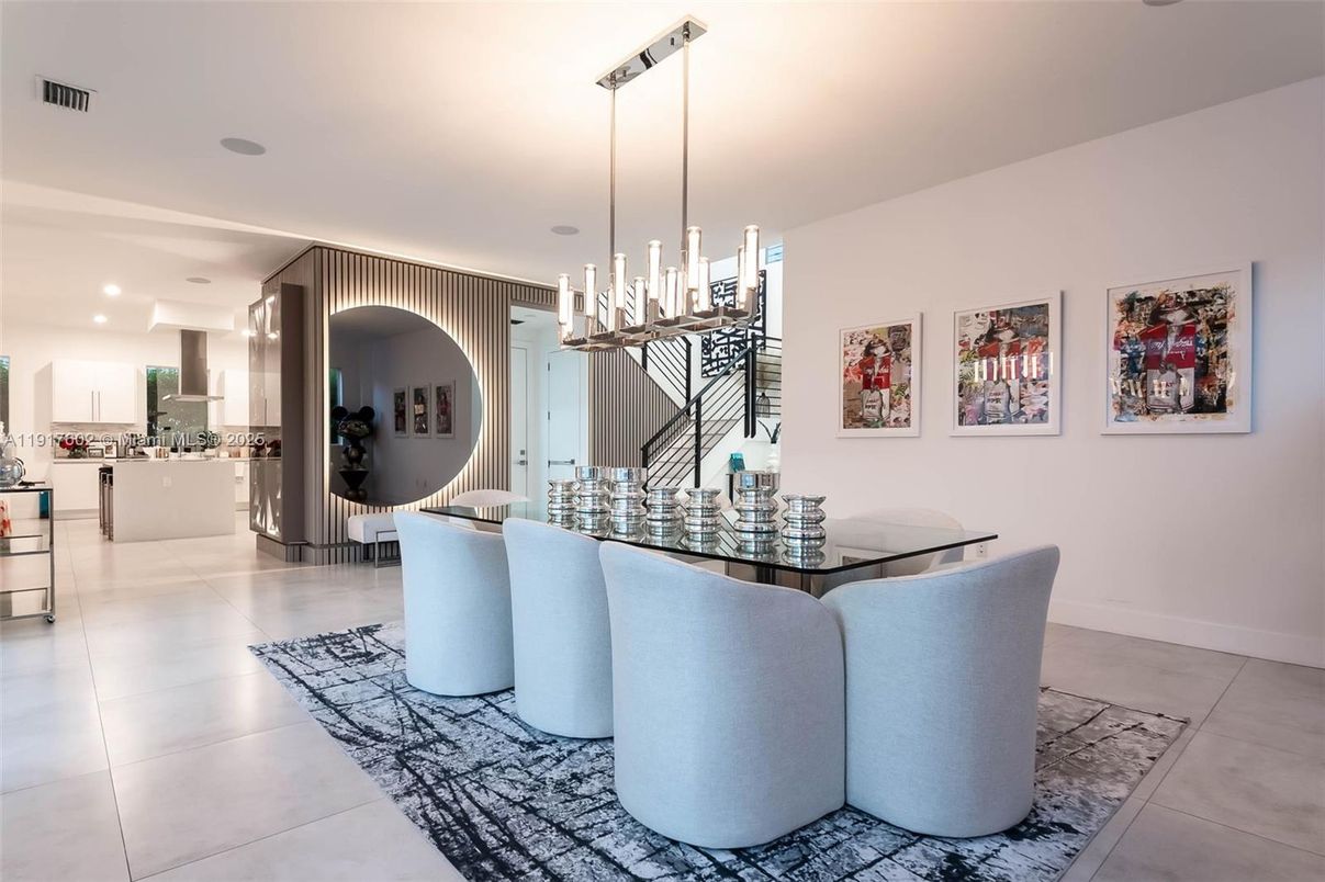 Dining room, Interior, Kitchen, Pendant Lights, Recessed Lighting