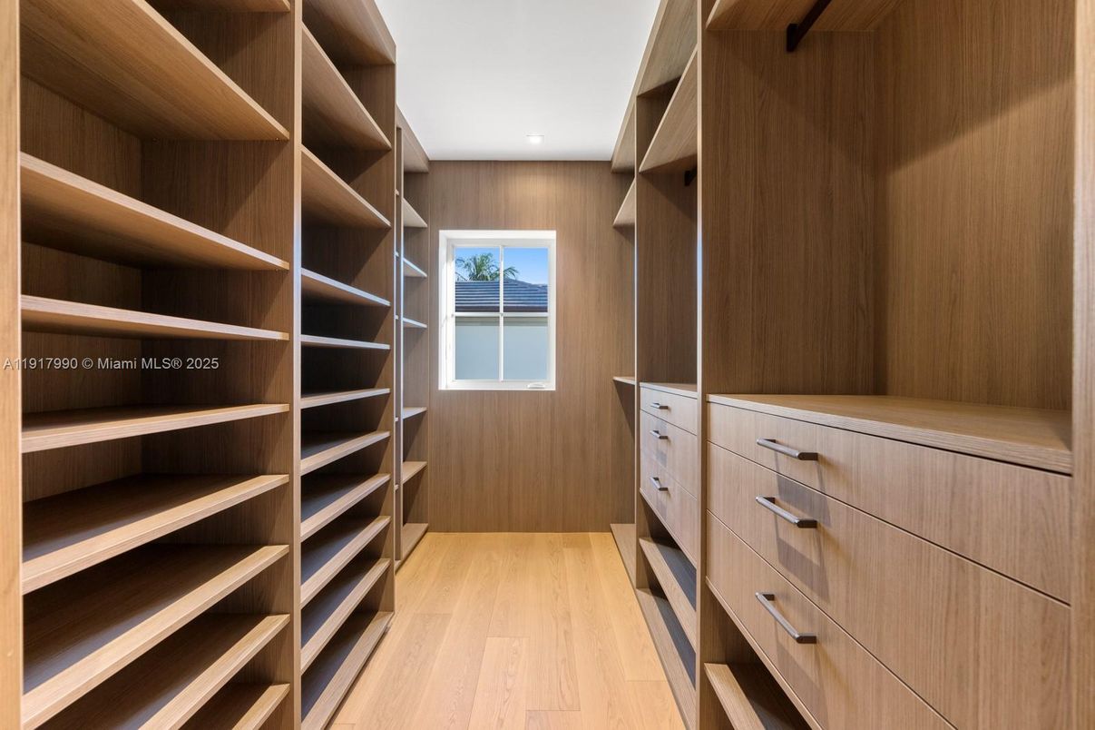 Interior, Walk-in Closets, Wood Texture Flooring, Wooden Walls