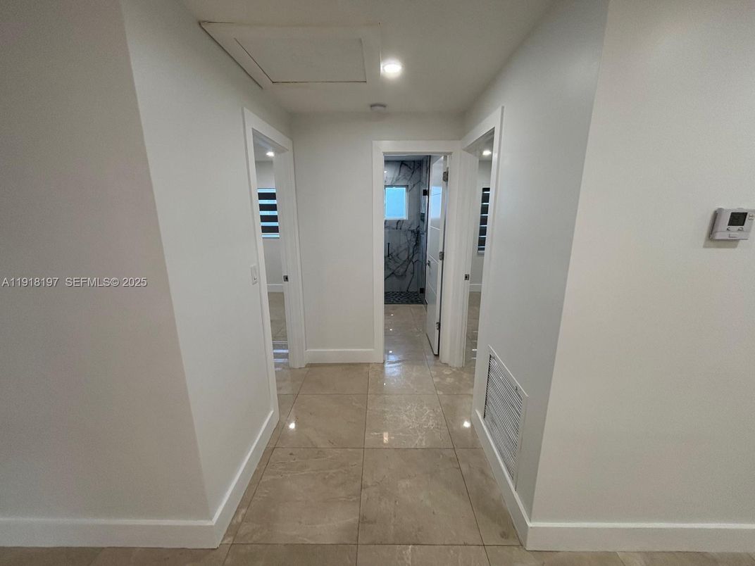 Interior, Recessed Lighting