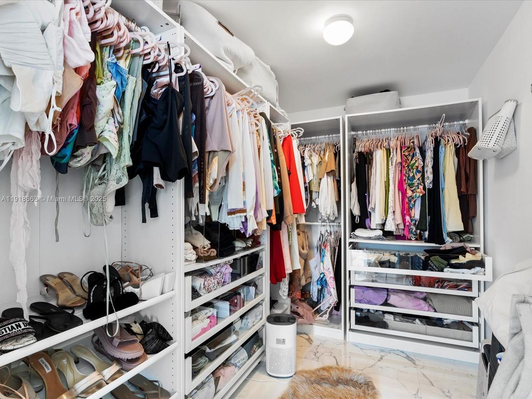 Interior, Marble, Walk-in Closets