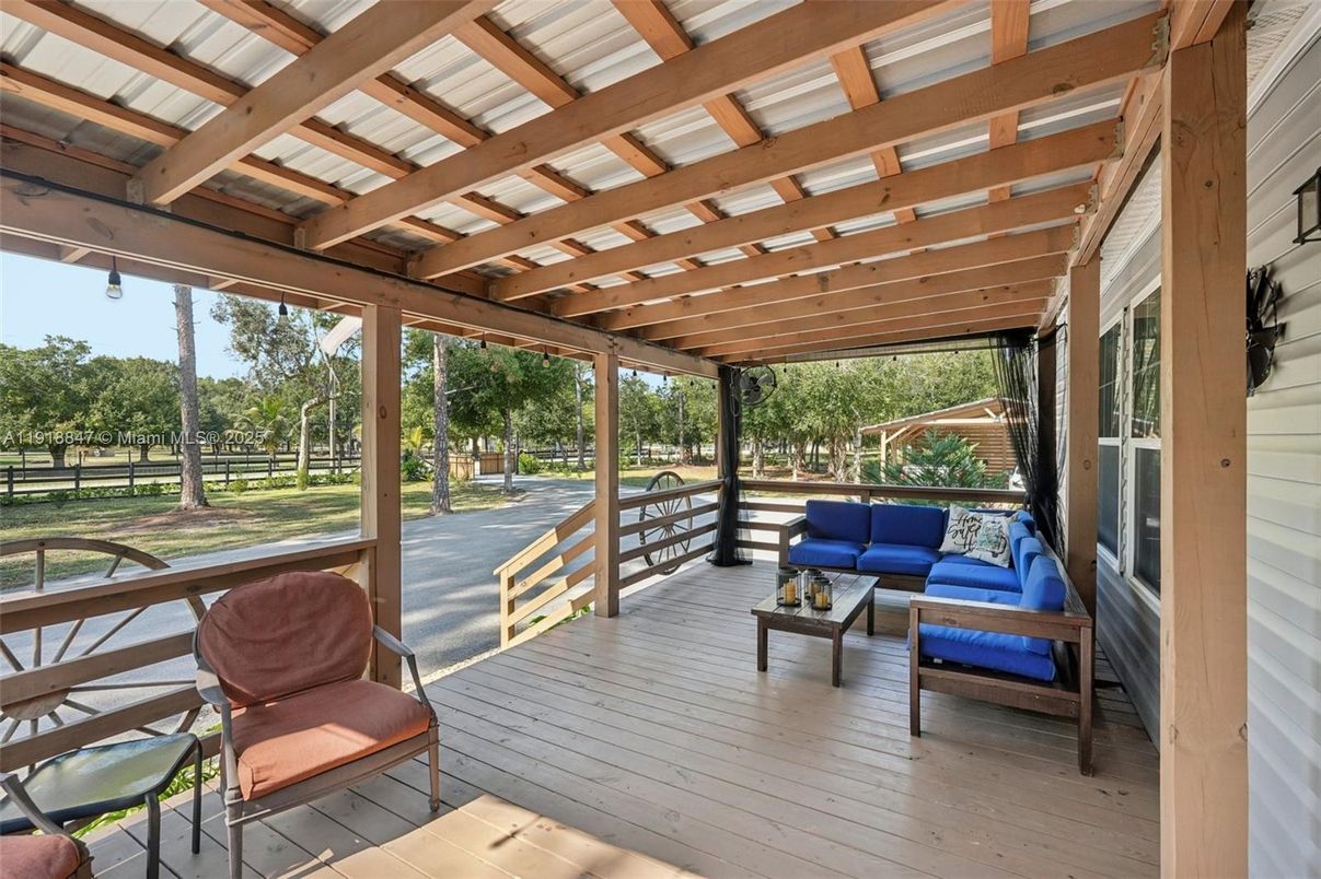 Exterior, Wood Texture Flooring