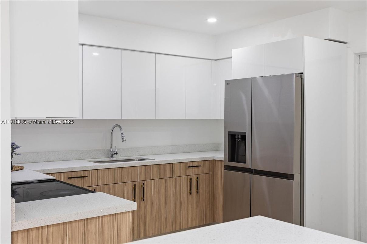 Interior, Kitchen, Recessed Lighting