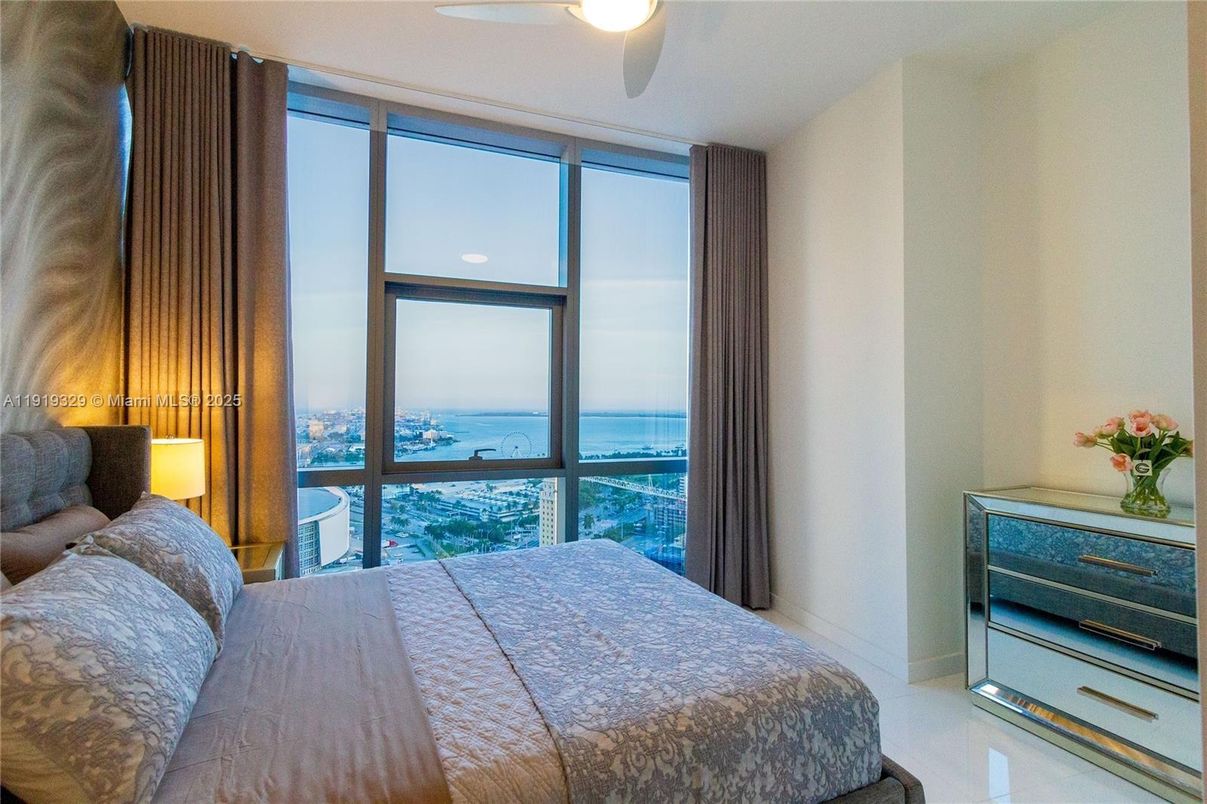 Bedroom, Interior, Water