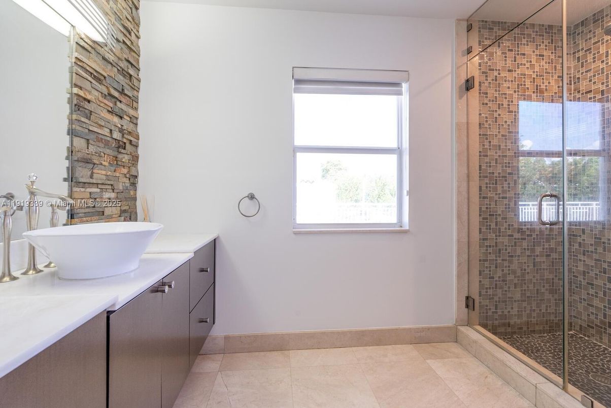 Bathroom, Glass Shower, Interior