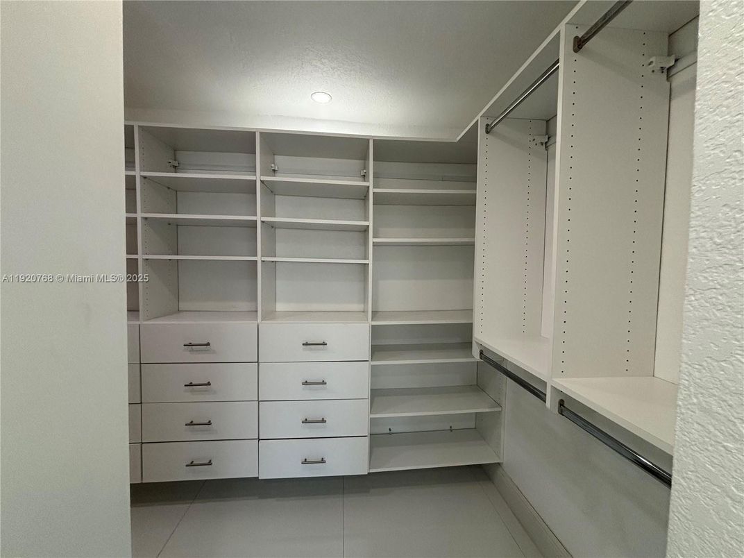 Interior, Recessed Lighting, Walk-in Closets