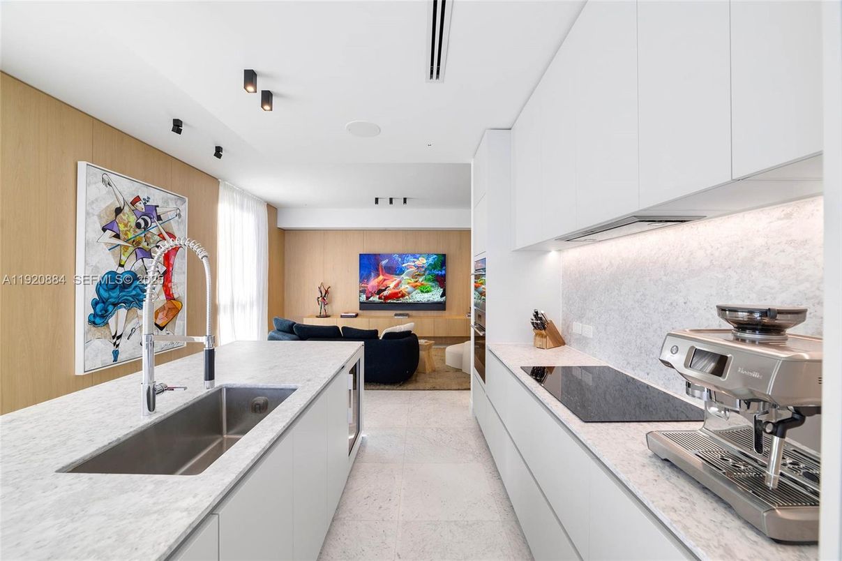 Interior, Kitchen, Living room, Recessed Lighting