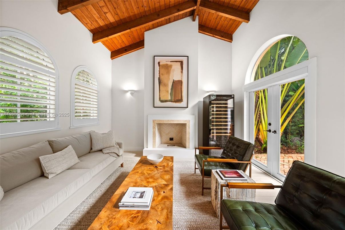 Fireplace, Interior, Living room, Wooden Beams, Wooden Ceilings