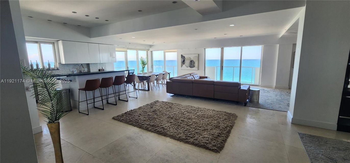 Dining room, Interior, Kitchen, Living room, Recessed Lighting, Water