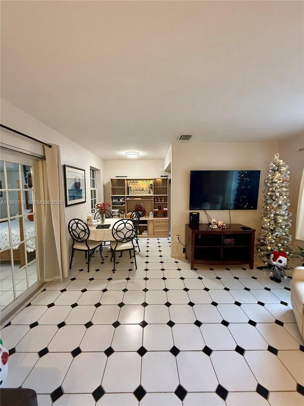 Dining room, Interior, Living room