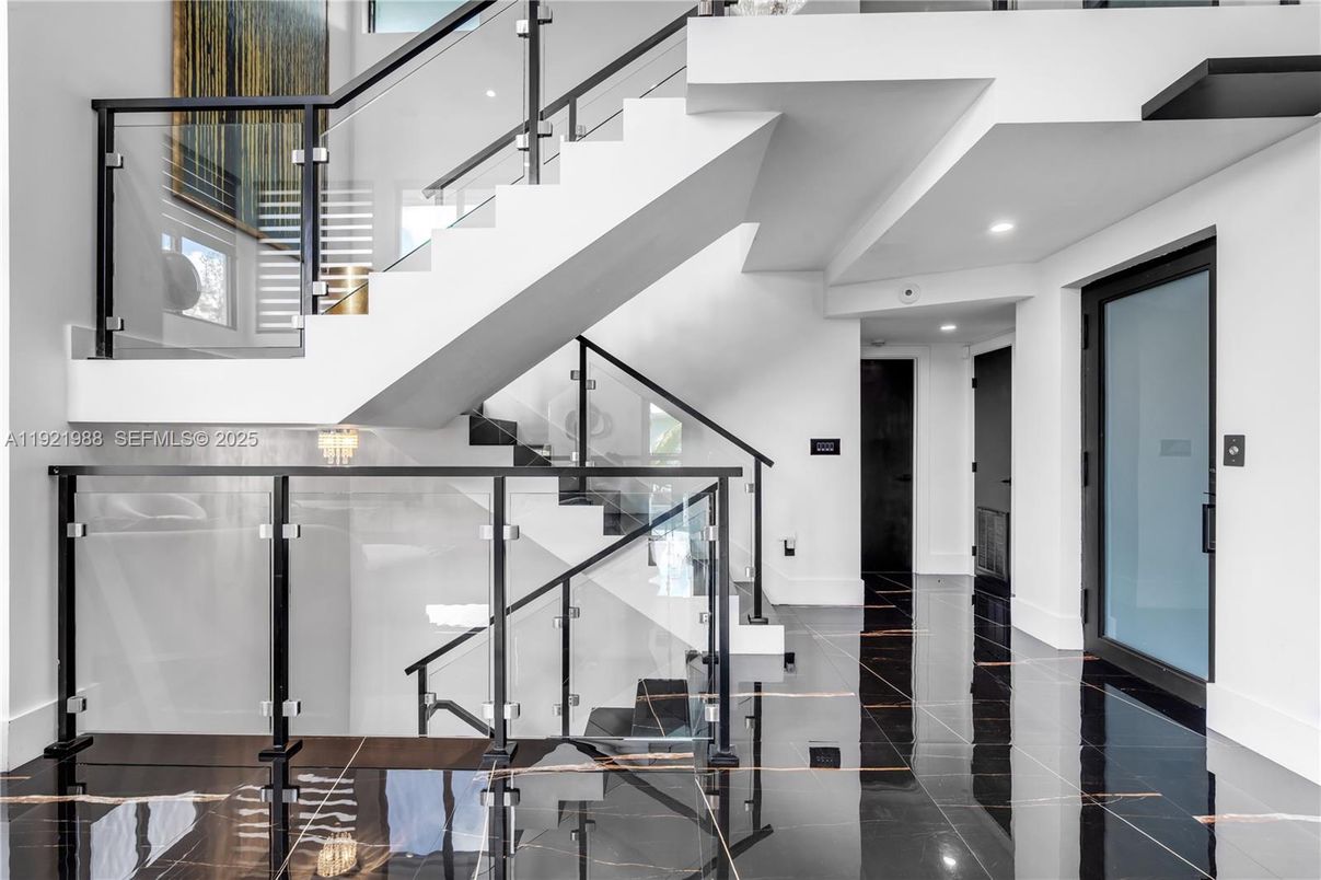 Interior, Recessed Lighting