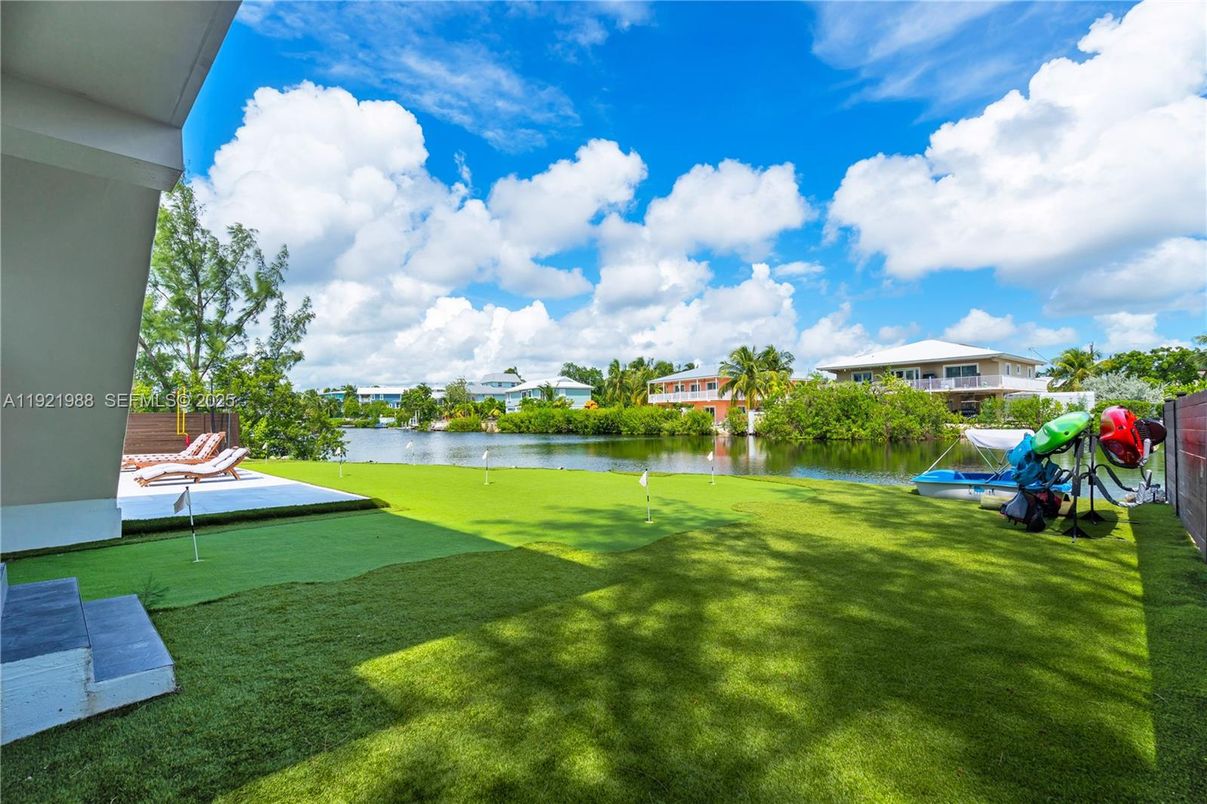 Backyard, Exterior, Water