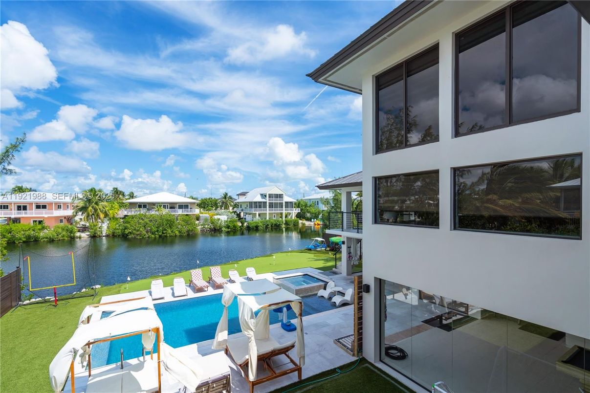 Water, Exterior, Pool, Other