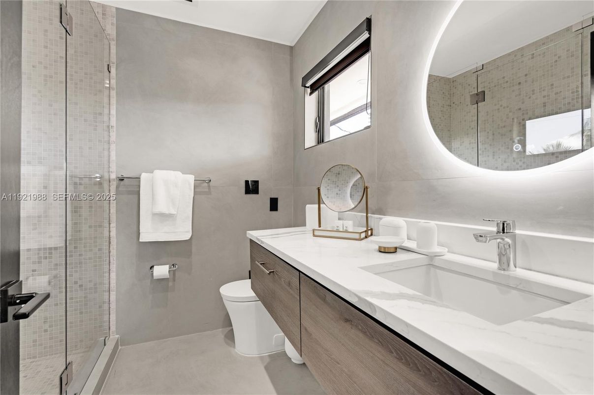 Bathroom, Glass Shower, Interior