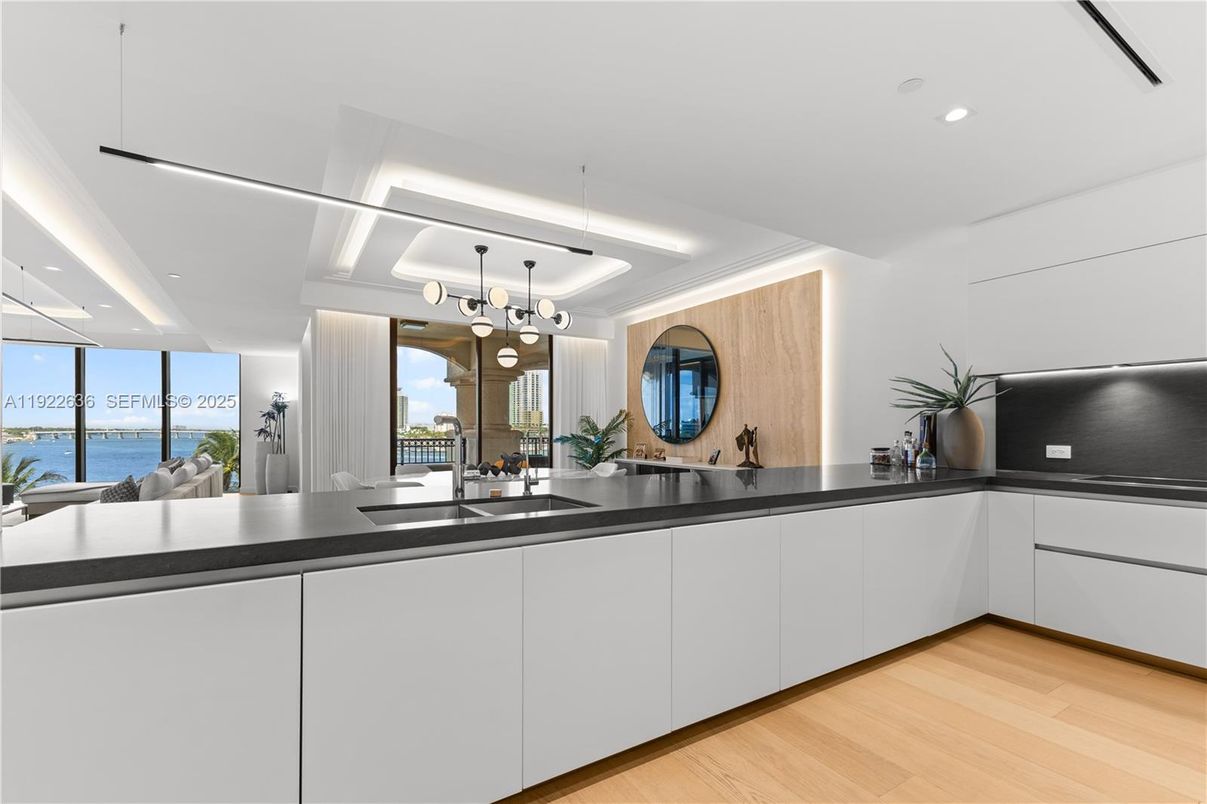 Interior, Kitchen, Pendant Lights, Recessed Lighting, Water, Wood Texture Flooring