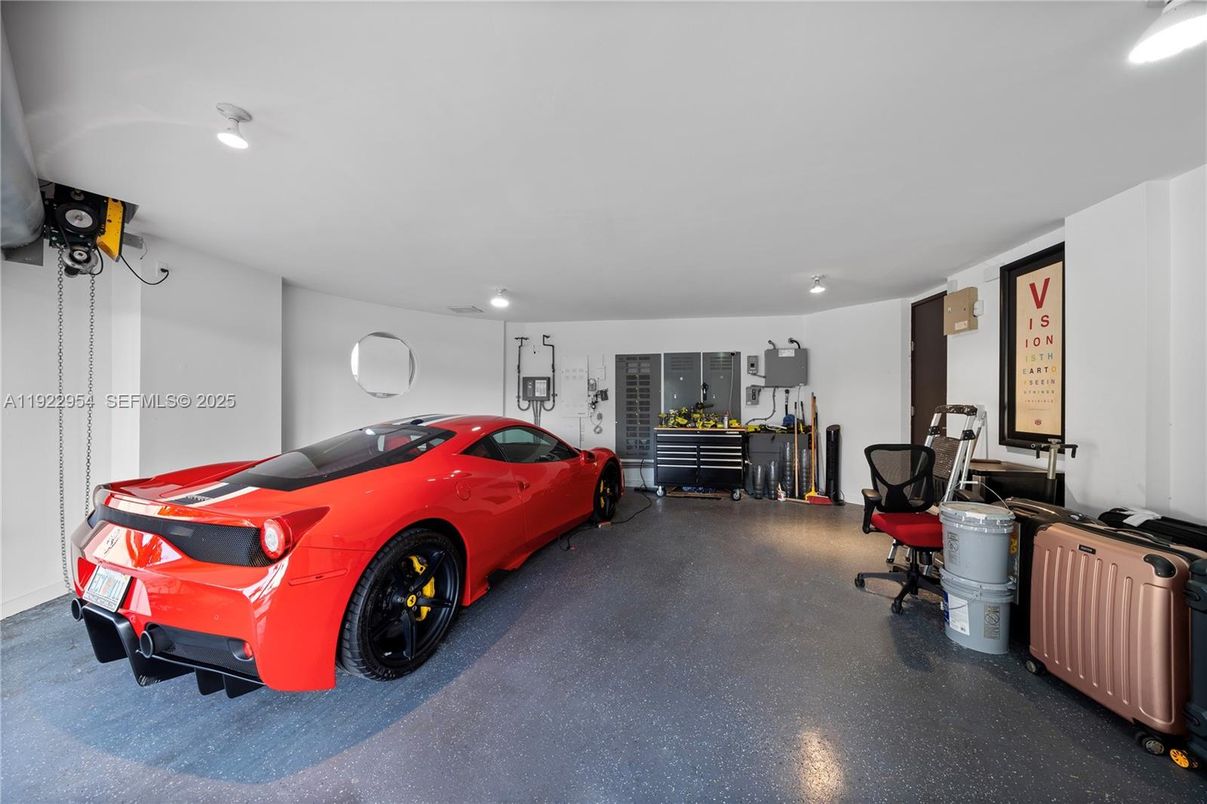 Garage, Interior, Recessed Lighting