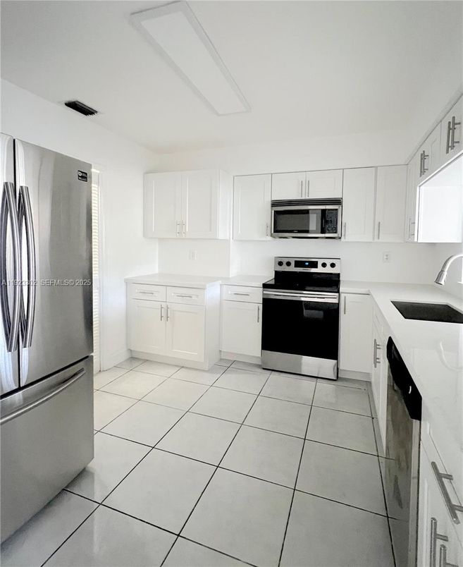 Interior, Kitchen, Stainless Steel Appliances