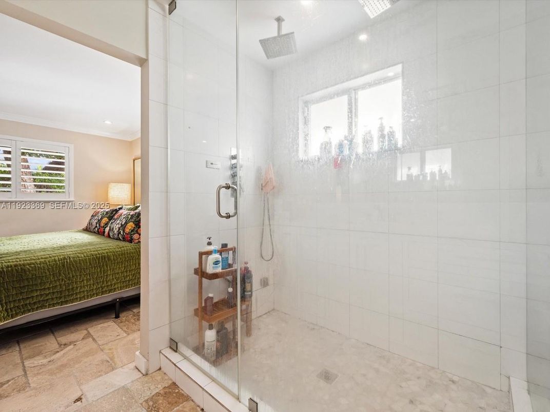 Bathroom, Bedroom, Glass Shower, Interior, Recessed Lighting