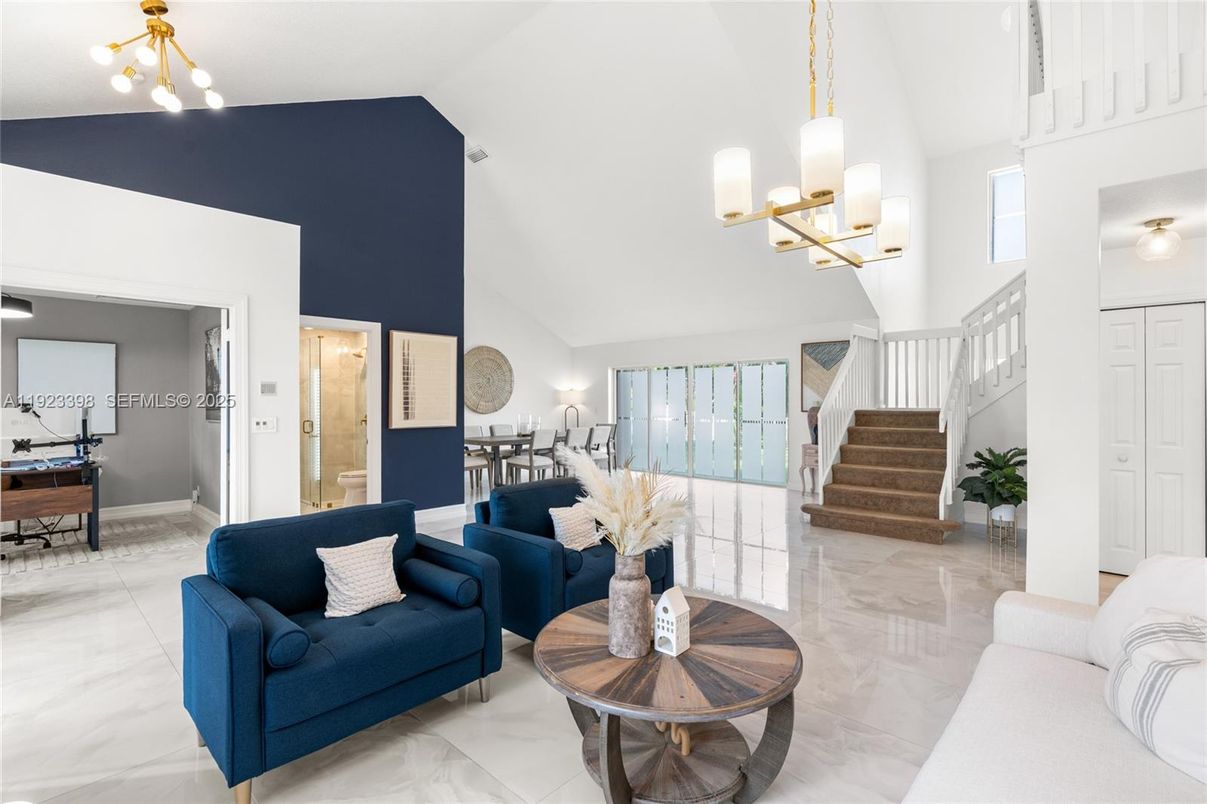 Dining room, Interior, Living room, Marble, Pendant Lights