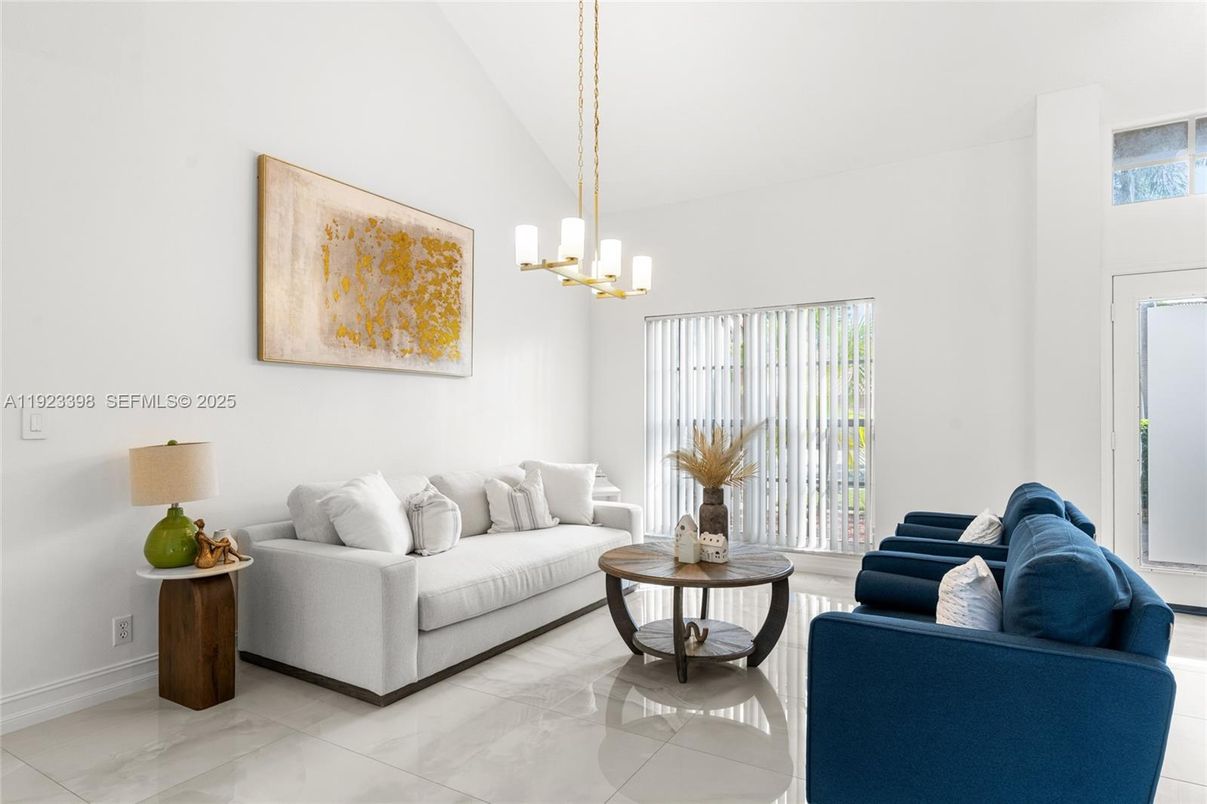 Interior, Living room, Pendant Lights