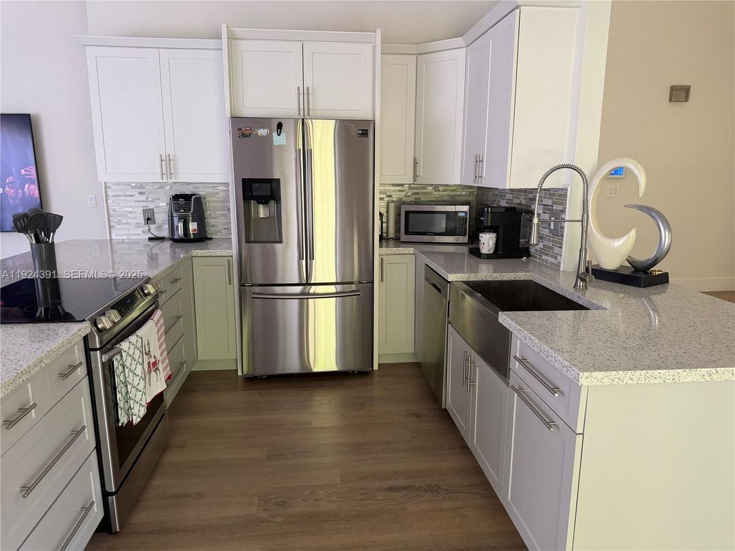 Interior, Kitchen, Stainless Steel Appliances, Wood Texture Flooring