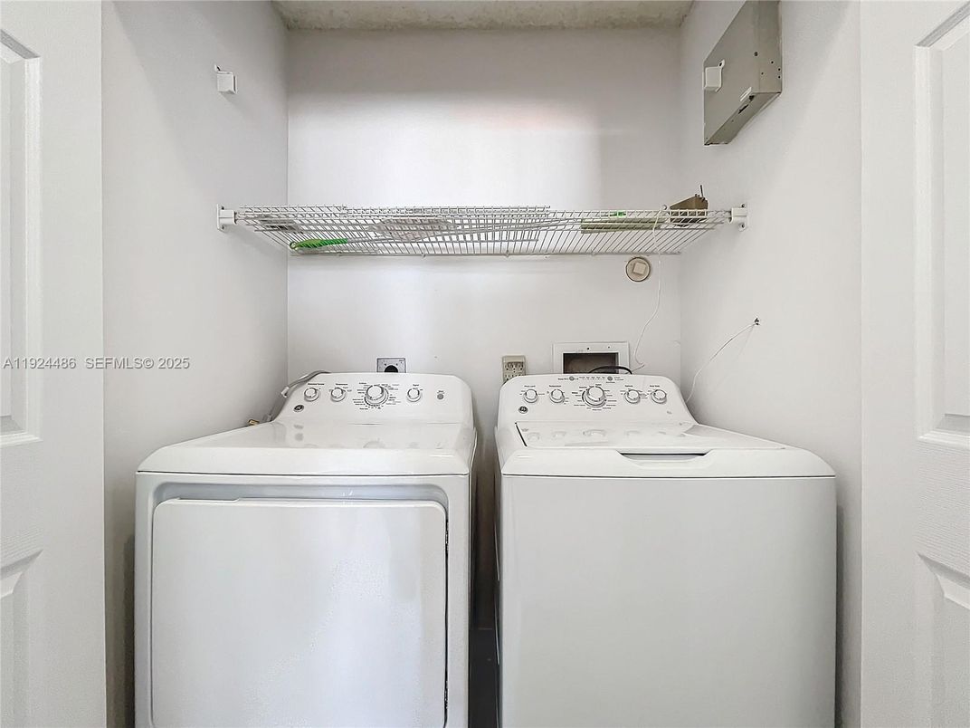 Interior, Utility Closets, Washer