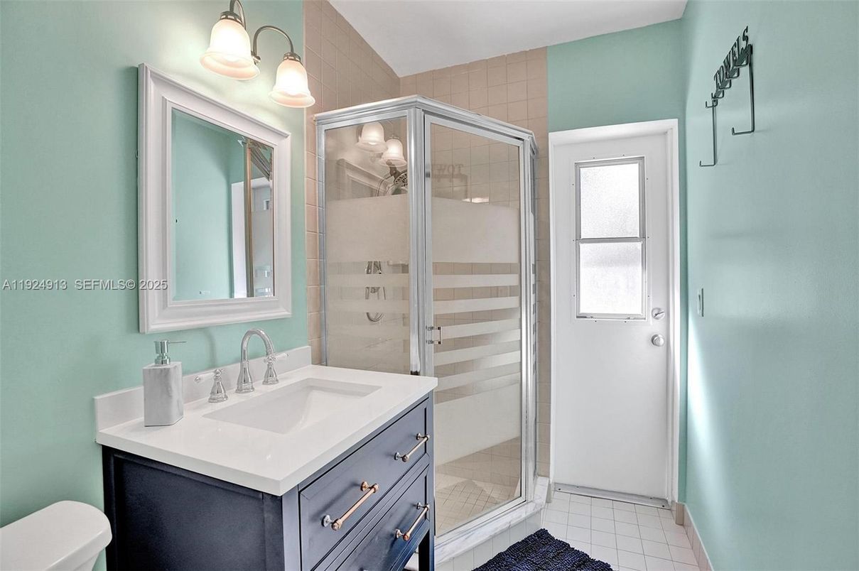 Bathroom, Glass Shower, Interior