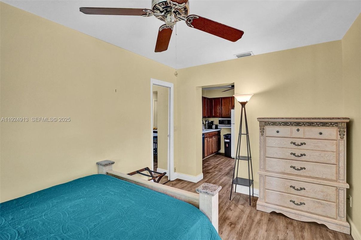 Bedroom, Interior, Kitchen, Wood Texture Flooring