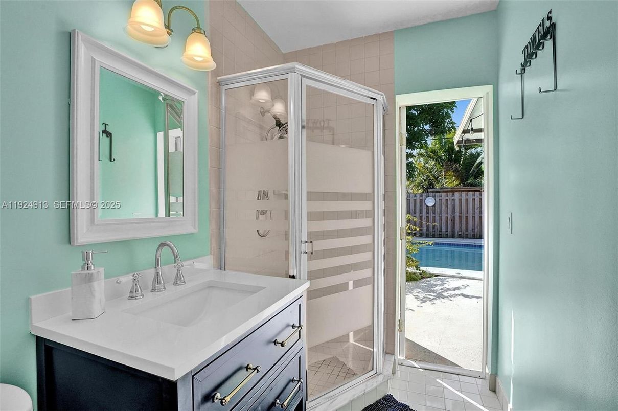 Bathroom, Glass Shower, Interior