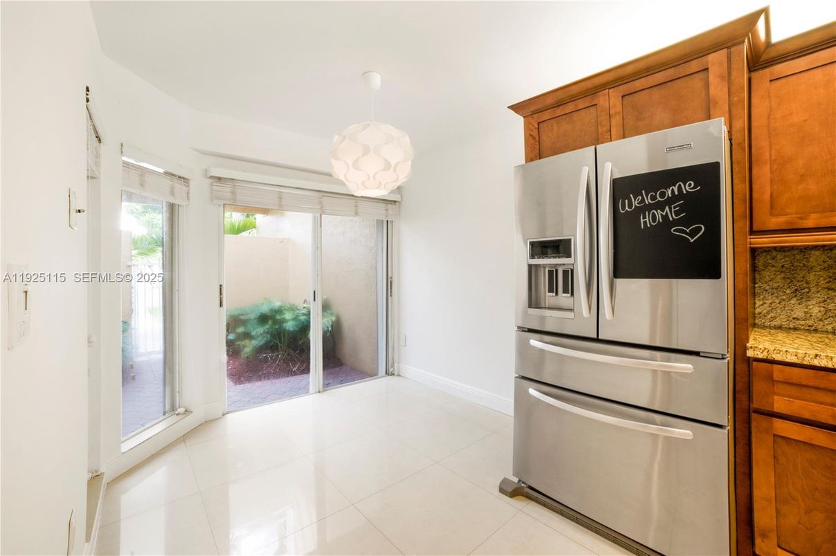 Interior, Kitchen, Pendant Lights, Stainless Steel Appliances