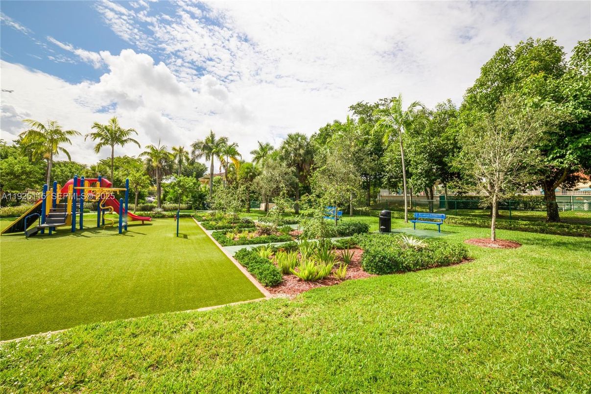 Backyard, Exterior, Playground