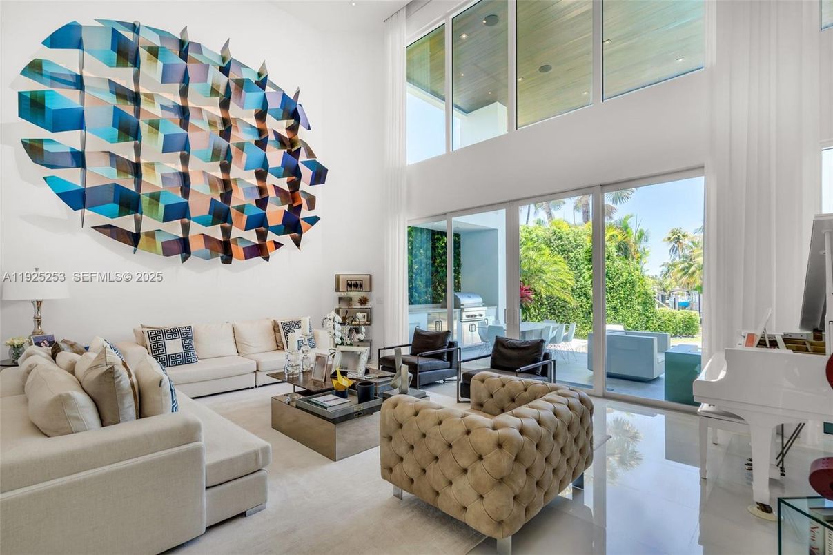 Interior, Living room