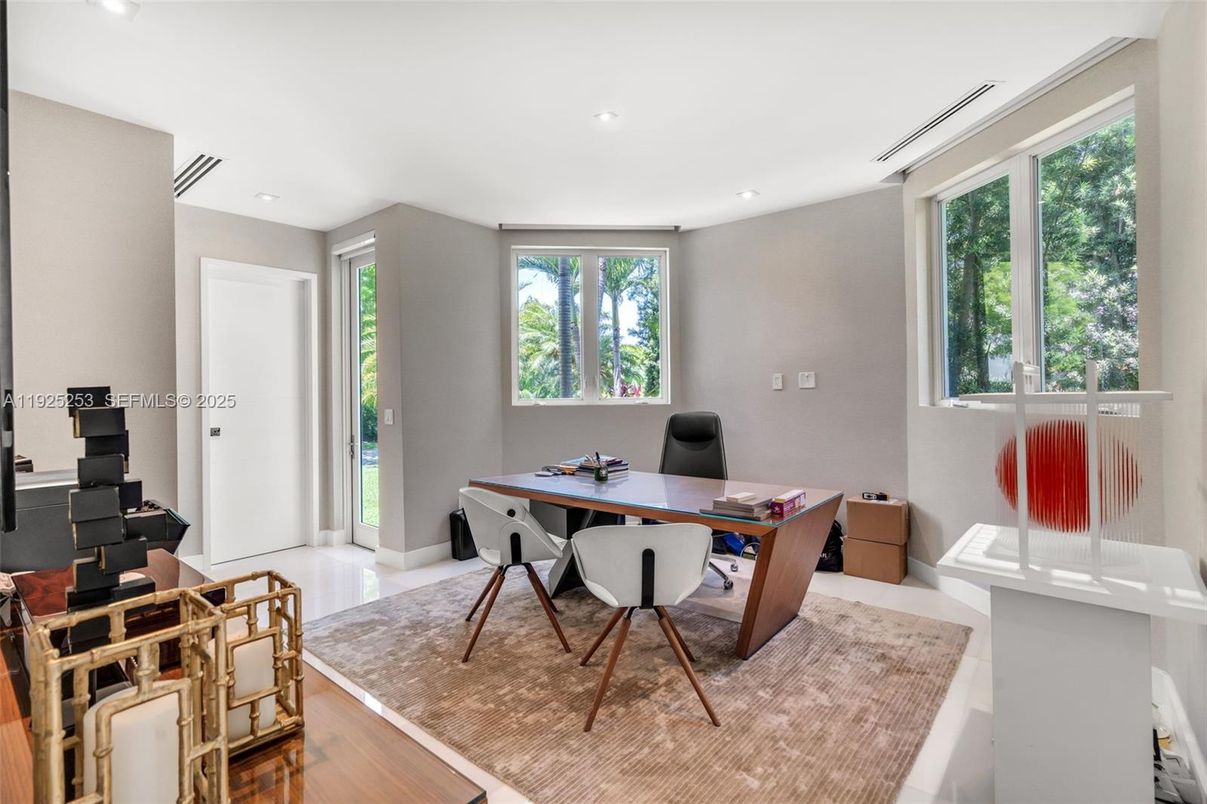 Home Office, Interior, Recessed Lighting, Wood Texture Flooring