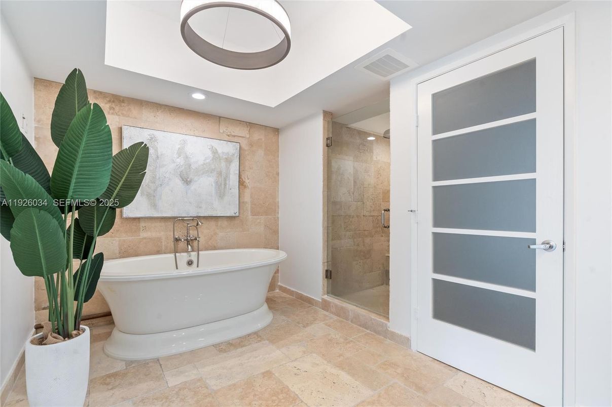 Bathroom, Free Standing Baths, Glass Shower, Interior, Recessed Lighting