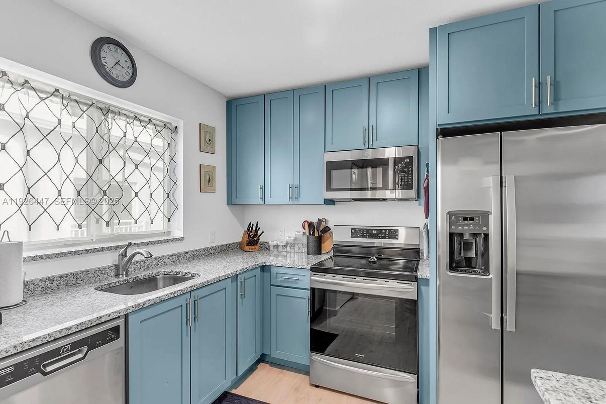 Interior, Kitchen, Stainless Steel Appliances, Wood Texture Flooring