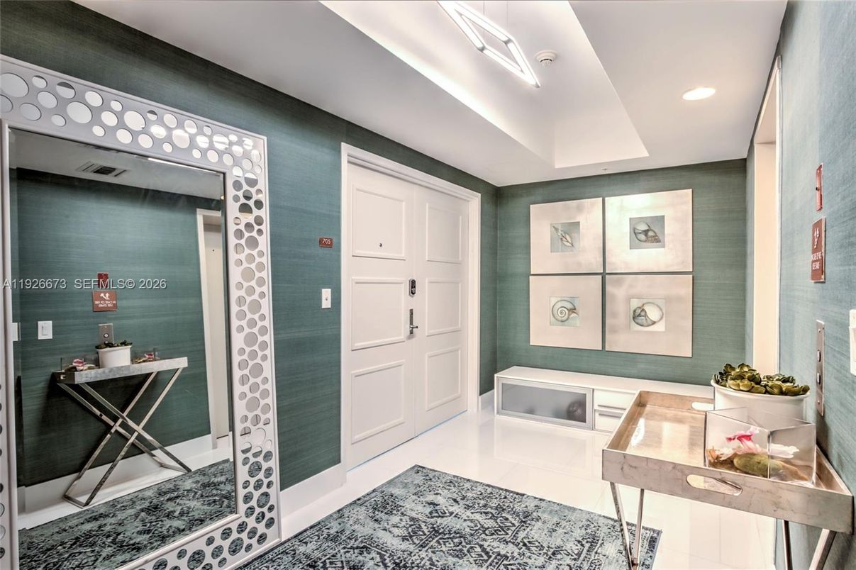 Interior, Recessed Lighting