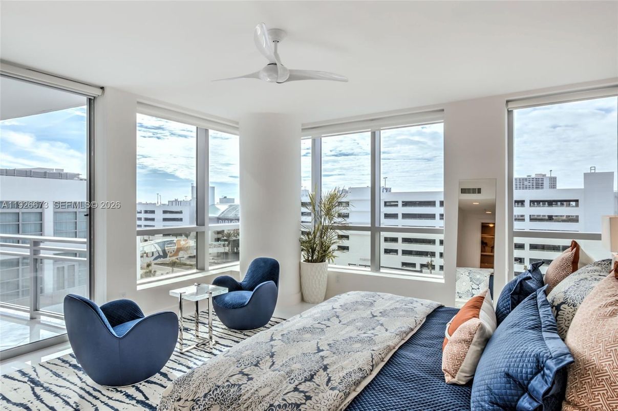Bedroom, Interior, Water
