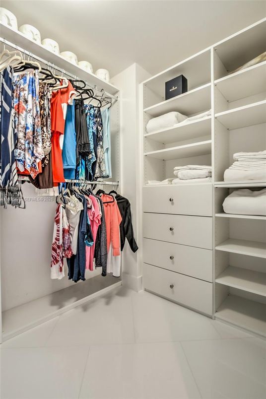 Interior, Walk-in Closets
