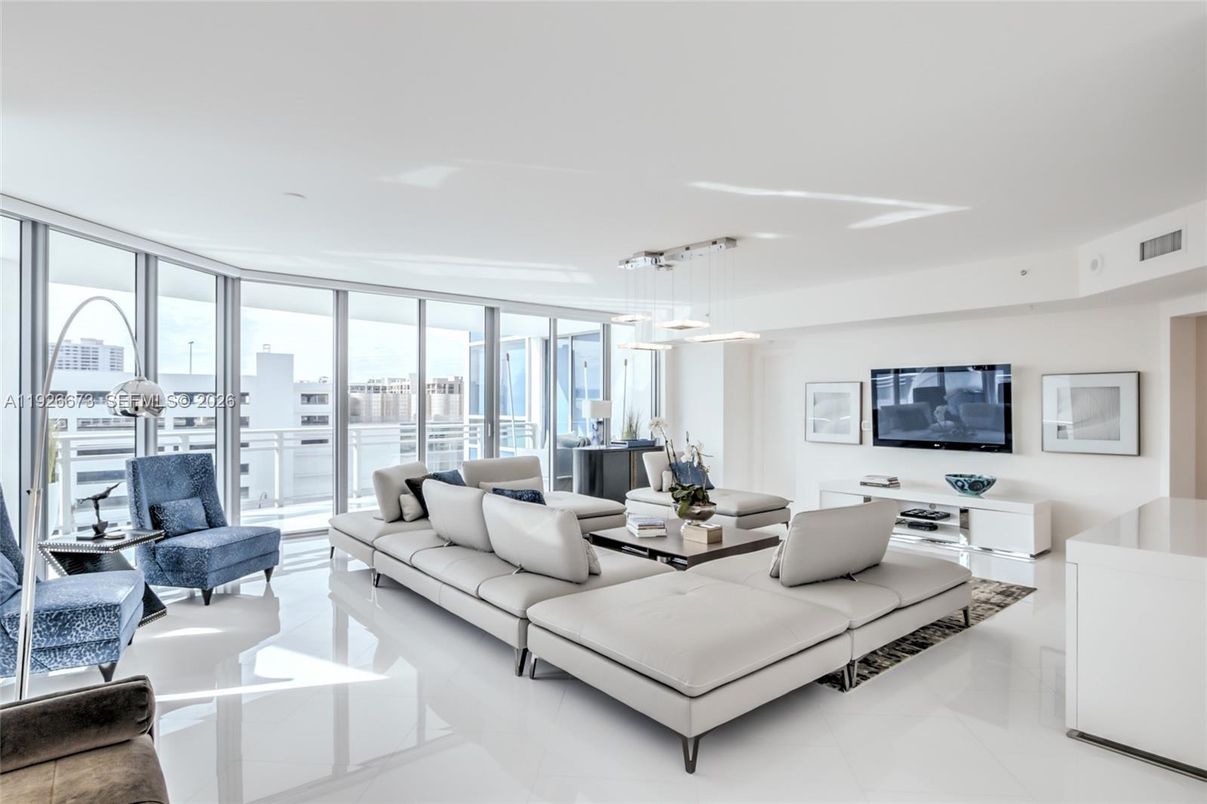 Interior, Living room, Pendant Lights, Water