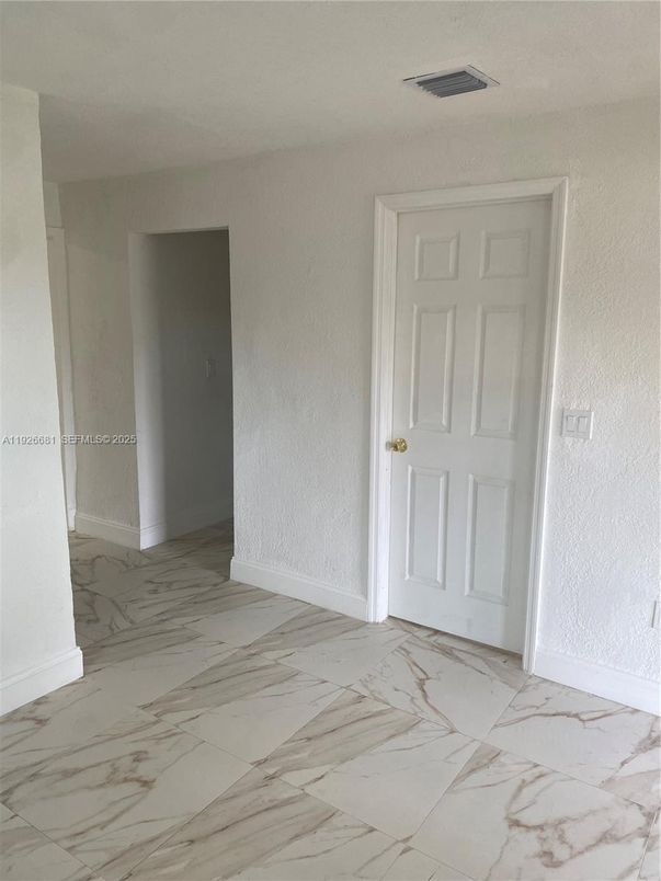 Empty room, Interior, Marble