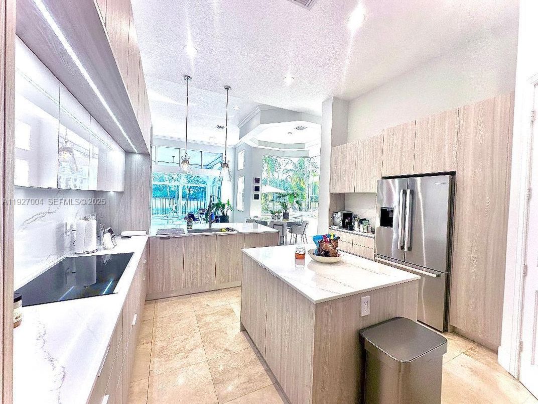 Interior, Kitchen, Pendant Lights, Recessed Lighting, Stainless Steel Appliances