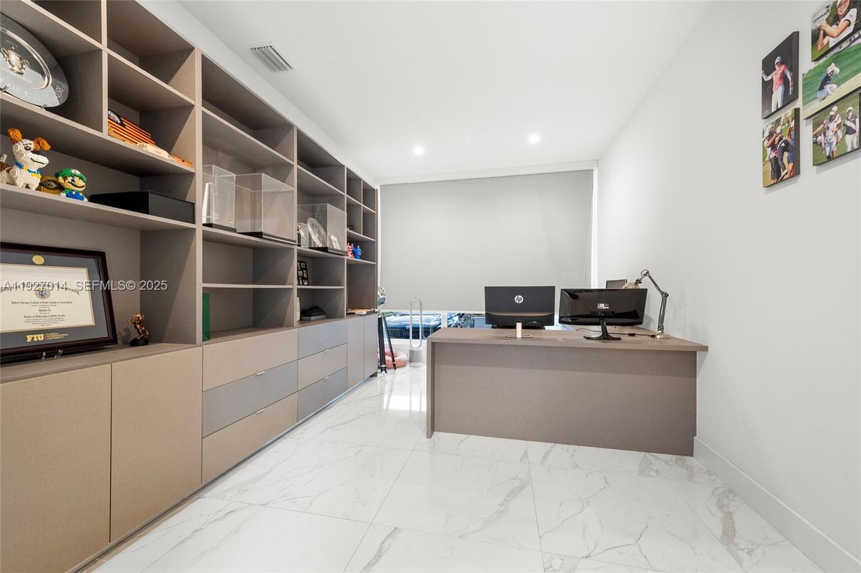 Home Office, Interior, Marble, Recessed Lighting