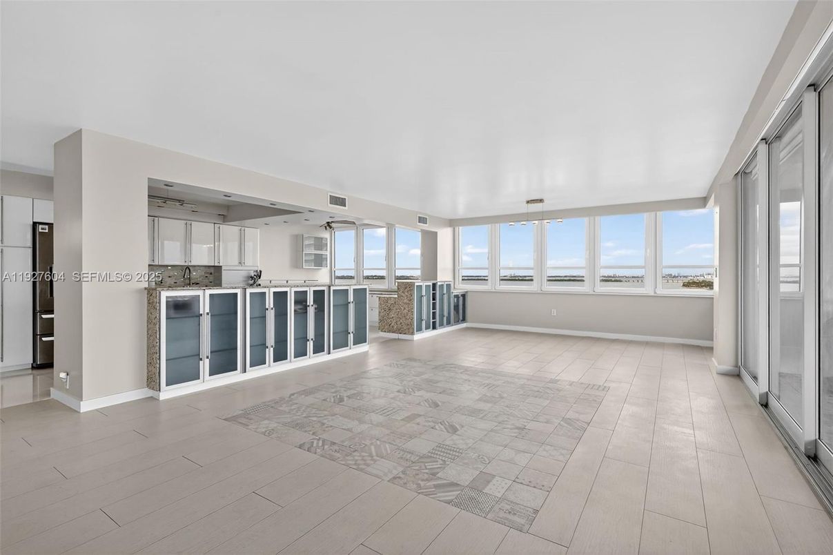 Interior, Kitchen, Pendant Lights, Wood Texture Flooring