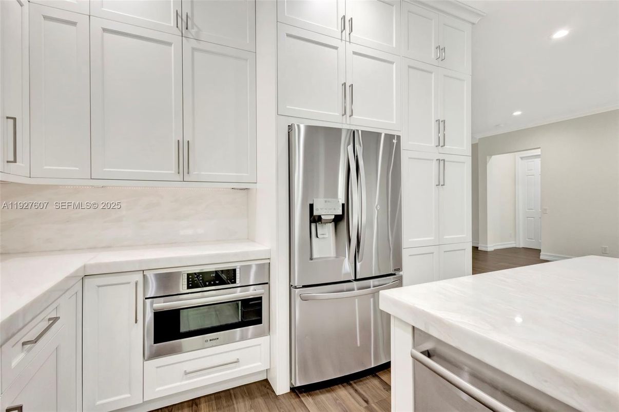 Interior, Kitchen, Recessed Lighting, Stainless Steel Appliances, Wood Texture Flooring