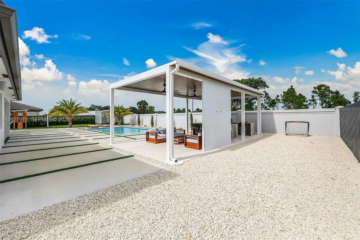 Backyard, Exterior, Pool