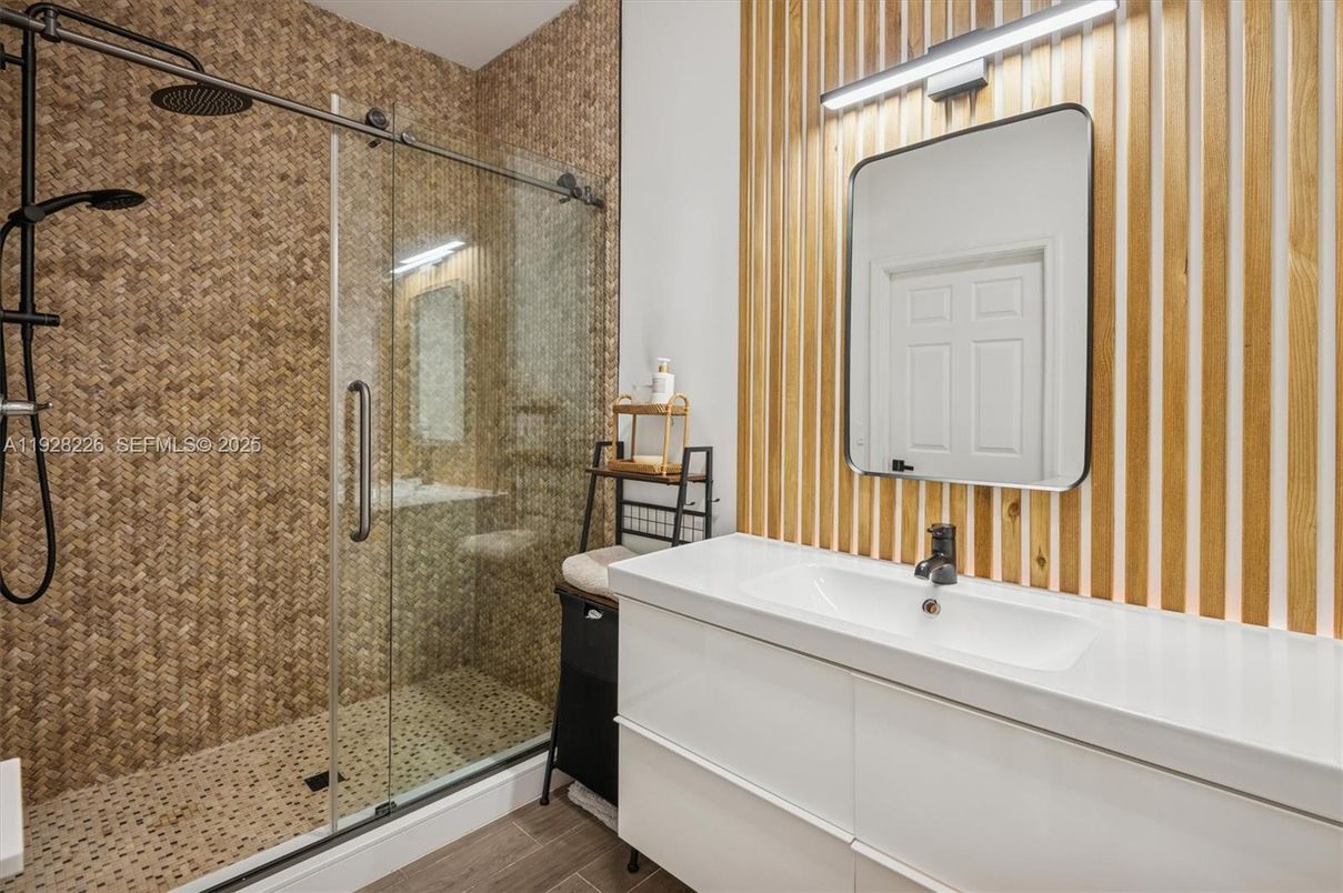 Bathroom, Glass Shower, Interior
