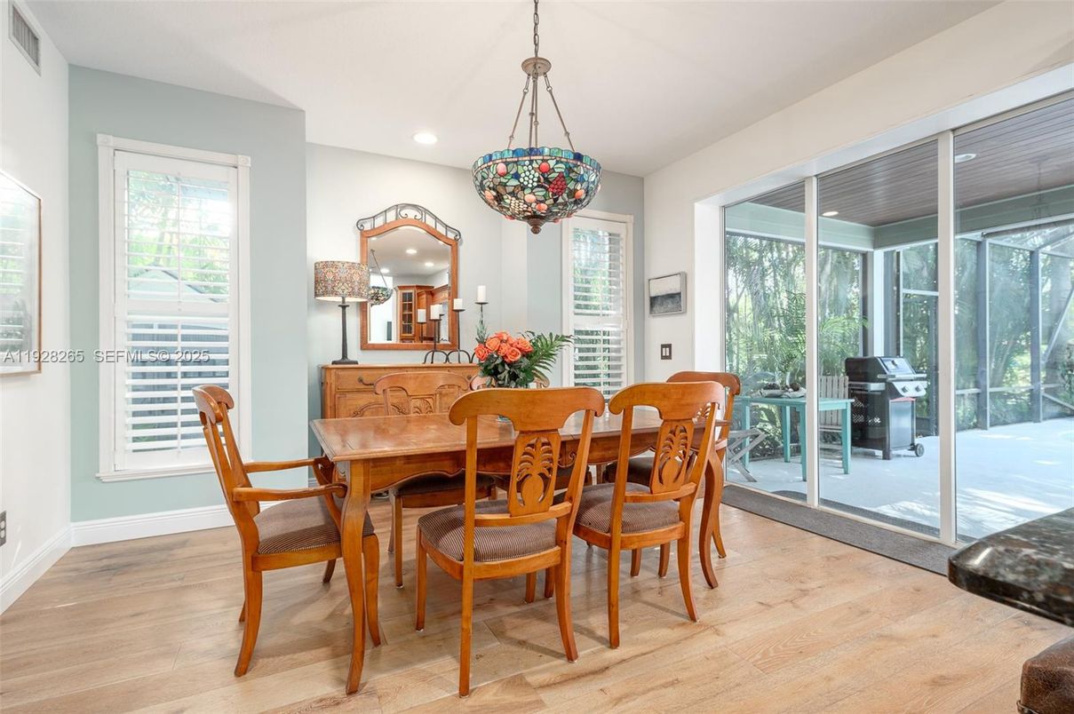 Dining room, Interior, Pendant Lights, Recessed Lighting, Wood Texture Flooring