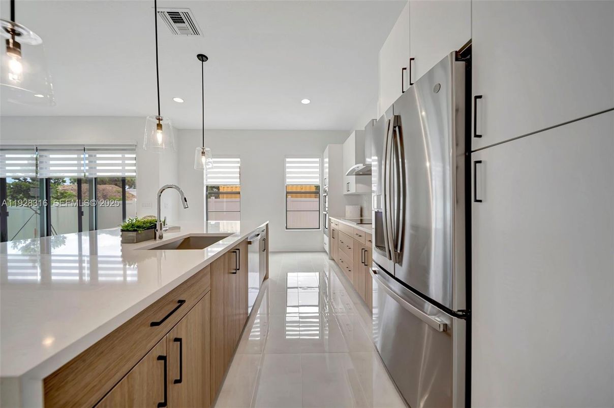 Interior, Kitchen, Pendant Lights, Recessed Lighting, Stainless Steel Appliances
