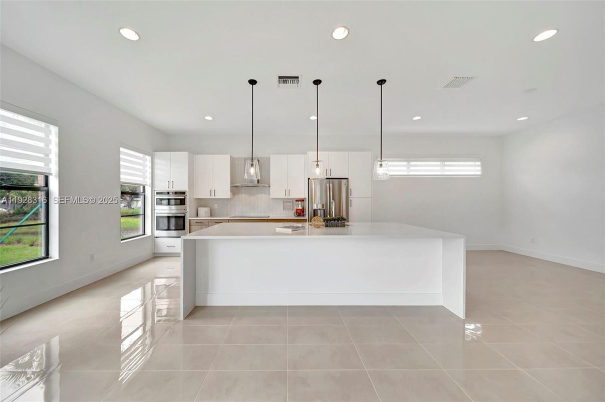 Interior, Kitchen, Pendant Lights, Recessed Lighting, Stainless Steel Appliances